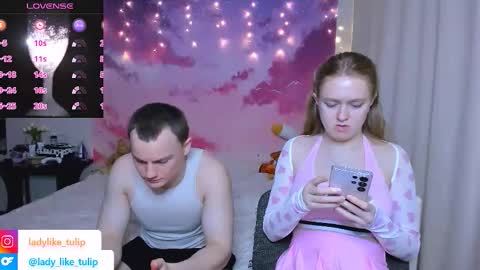 Snapshot of charming_berry_ chatting on 12-21-25, 08:05 Lisa online show from 12-21-25, 08:05