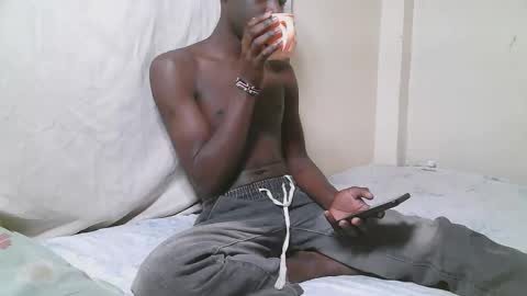 charmzboy online show from 11-12-25, 02:56