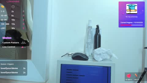 Snapshot of chartolotte__ chatting on 12-09-24, 05:52 Andrea online show from 12-09-24, 05:52