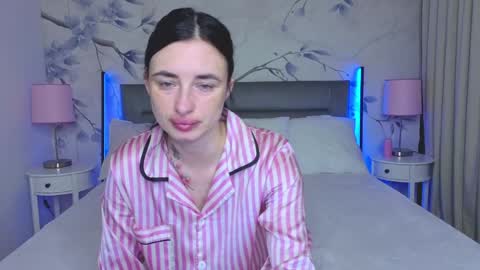 Adel online show from 04-19-26, 06:56