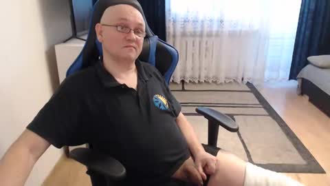 Snapshot of chatskor chatting on 02-04-25, 06:36 Egor Skornyakov online show from 02-04-25, 06:36