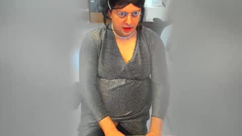 Snapshot of chaturbaby chatting on 12-02-25, 09:58 Rosalie online show from 12-02-25, 09:58