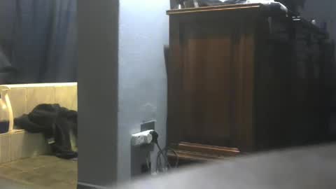 Snapshot of chaturbatordeluxe chatting on 09-22-25, 03:30 chaturbatordeluxe online show from 09-22-25, 03:30