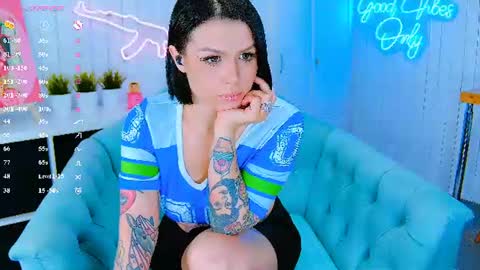 Snapshot of chaturkaterina chatting on 06-20-26, 10:23 Miss Harmony online show from 06-20-26, 10:23