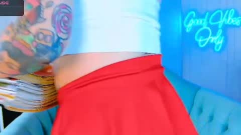 Snapshot of chaturkaterina chatting on 07-07-26, 06:47 Miss Harmony online show from 07-07-26, 06:47