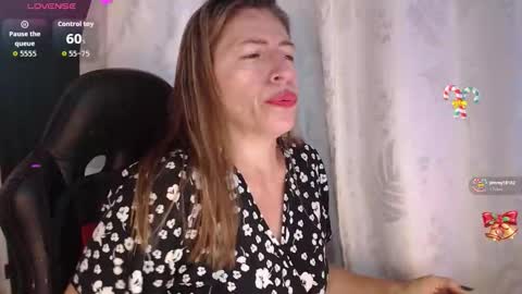 CHAYLA VICTORIA RUIZ  online show from 12-13-25, 10:26