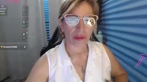 CHAYLA VICTORIA RUIZ  online show from 06-06-26, 11:20