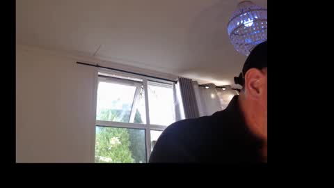 Snapshot of chazdiniro chatting on 11-02-25, 08:06 chazdiniro online show from 11-02-25, 08:06