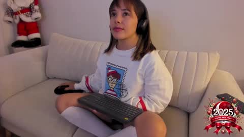 Regina Phalange online show from 01-06-25, 11:31