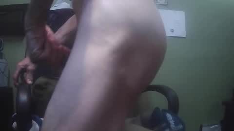 Snapshot of cheekers073163937 chatting on 04-26-26, 07:22 cheekers073163937 online show from 04-26-26, 07:22