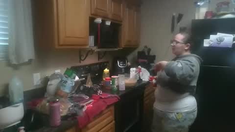 cheekychick420 online show from 12-14-25, 04:01