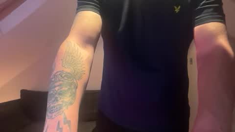 Cheekylondon online show from 04-08-26, 09:04