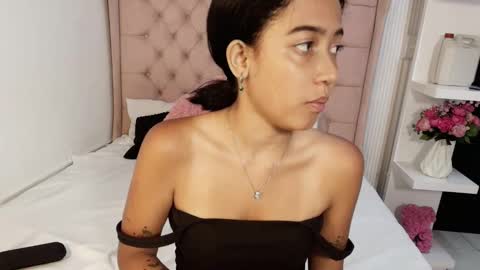 cheerry_moon online show from 11-15-25, 07:32