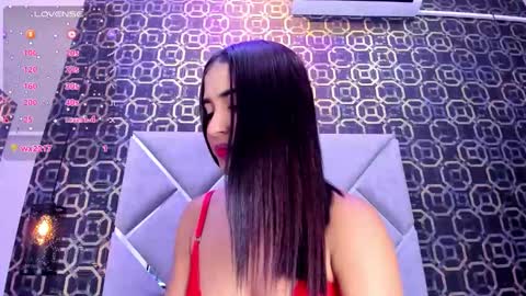 Snapshot of cheerryblossom_ chatting on 10-28-25, 01:42 Cherry online show from 10-28-25, 01:42