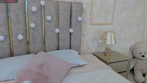 Baby Cherry online show from 01-08-25, 01:09