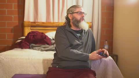 Cheesburger Jesus and whoever showed up. online show from 02-10-25, 03:35