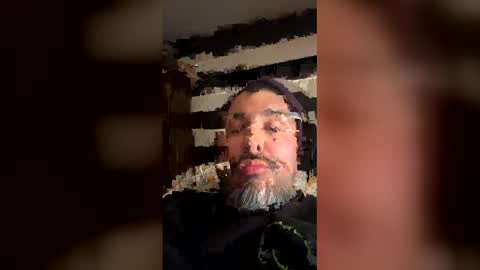 Snapshot of chefe972984 chatting on 05-25-26, 04:07 chefe972984 online show from 05-25-26, 04:07