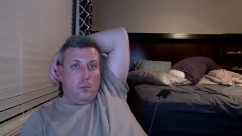 Snapshot of chefkb53 chatting on 09-17-25, 03:08 chefkb53 online show from 09-17-25, 03:08