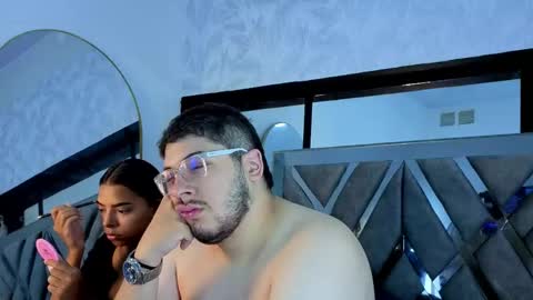   online show from 04-23-26, 03:30