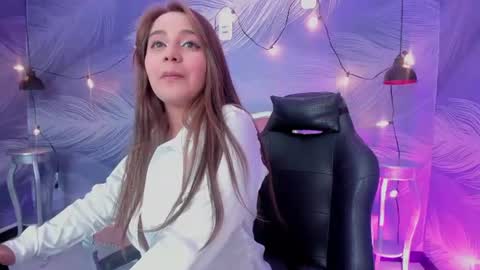 chellyguzman online show from 07-07-26, 07:56