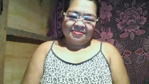 chenita_kits online show from 07-27-26, 04:41