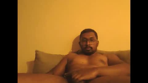 Snapshot of chennaibull1011 chatting on 04-20-26, 11:02 chennaibull1011 online show from 04-20-26, 11:02