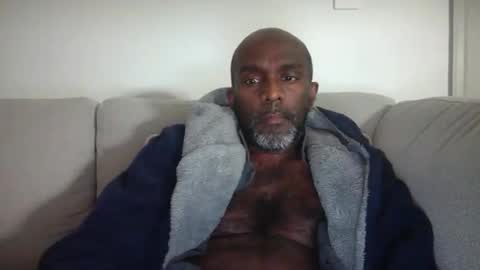 chenthu1979 online show from 04-18-26, 11:25