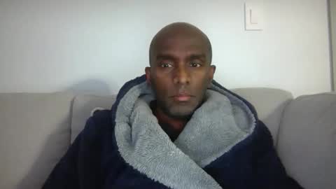 chenthu1979 online show from 04-25-26, 11:02