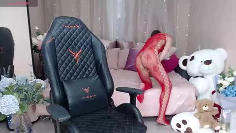 Snapshot of cherishsia chatting on 10-14-25, 07:20 Adriana online show from 10-14-25, 07:20