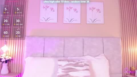 Snapshot of cherlyn_1 chatting on 07-06-26, 01:30 cherlyn_1 online show from 07-06-26, 01:30