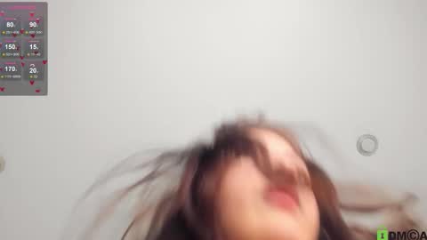 Snapshot of cherrry_p1e chatting on 10-18-25, 01:12 Lola online show from 10-18-25, 01:12