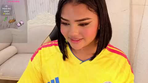 Snapshot of cherry_bunny_cn chatting on 06-17-26, 01:56 cherry_bunny_cn online show from 06-17-26, 01:56