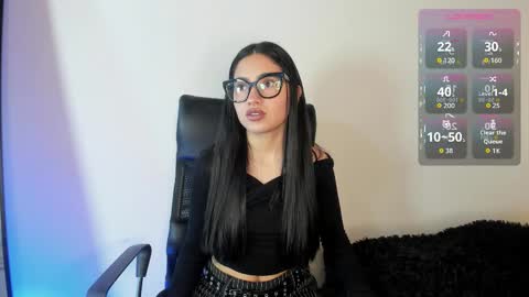 cherry_bunnyx online show from 11-05-25, 04:34