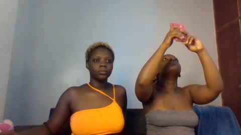 Fafa online show from 04-01-26, 01:41