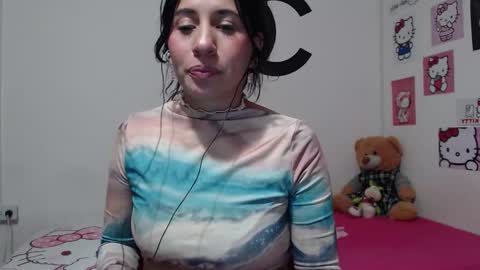 Snapshot of cherry_hc chatting on 01-30-25, 10:08 Nezumy Rey online show from 01-30-25, 10:08