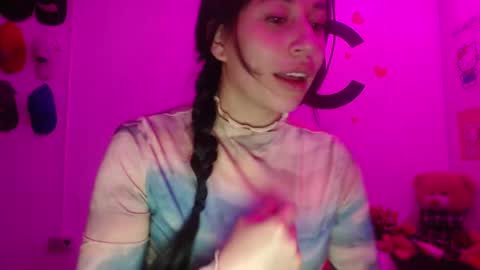 Snapshot of cherry_hc chatting on 02-08-25, 06:12 Nezumy Rey online show from 02-08-25, 06:12