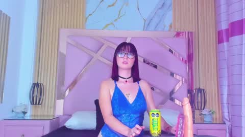 Snapshot of cherry_mew chatting on 03-02-25, 10:48 Cherry Mew and jean online show from 03-02-25, 10:48