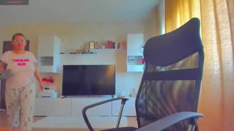 mayra online show from 10-01-25, 09:04