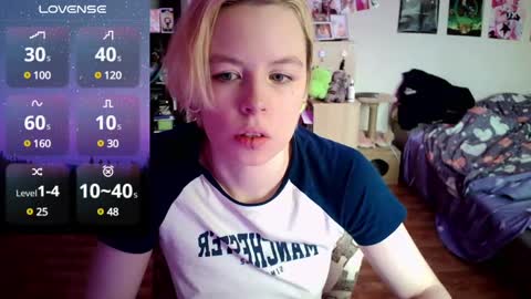 Snapshot of cherrybaby_0 chatting on 12-10-24, 07:58 cherrybaby_0 online show from 12-10-24, 07:58
