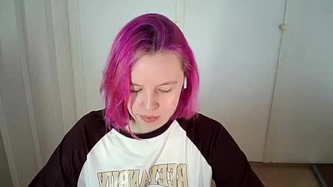 cherrybaby_0 online show from 02-28-26, 08:59