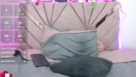 cherryblossom78 online show from 12-31-24, 09:28