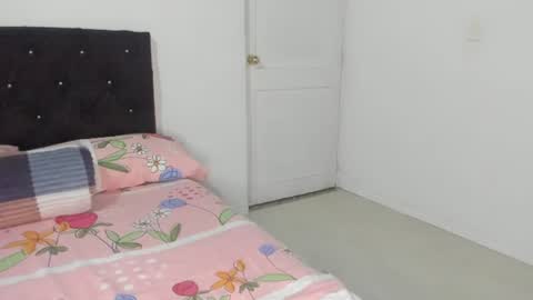 cherryblossom_23 online show from 07-11-26, 02:36