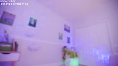 Cherry Crush  online show from 02-16-26, 08:49