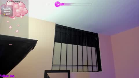 Snapshot of cherrycurvy_01 chatting on 12-02-25, 07:09 Sofia online show from 12-02-25, 07:09