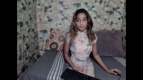 Snapshot of cherryindian694u chatting on 05-11-26, 04:29 leah is the name online show from 05-11-26, 04:29