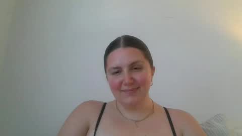 Snapshot of cherryjune chatting on 09-24-25, 07:06 CherryJune online show from 09-24-25, 07:06