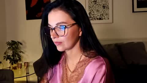 Kira online show from 06-08-26, 07:58