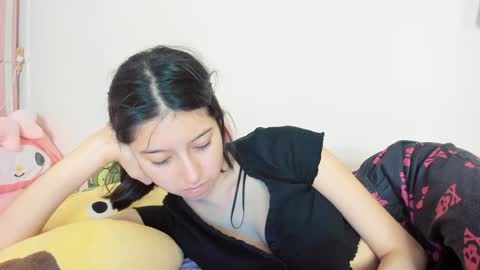 Snapshot of cherrymafer666 chatting on 12-17-24, 06:35 cherrycute666 online show from 12-17-24, 06:35