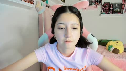 Snapshot of cherrymafer666 chatting on 12-22-24, 04:39 cherrycute666 online show from 12-22-24, 04:39