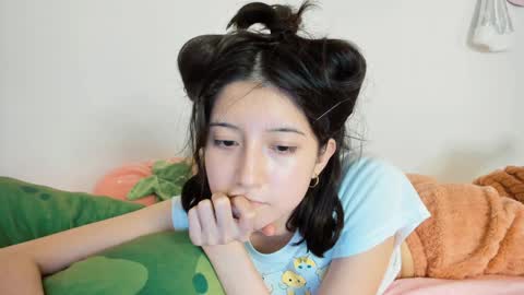 Snapshot of cherrymafer666 chatting on 12-26-24, 04:32 cherrycute666 online show from 12-26-24, 04:32